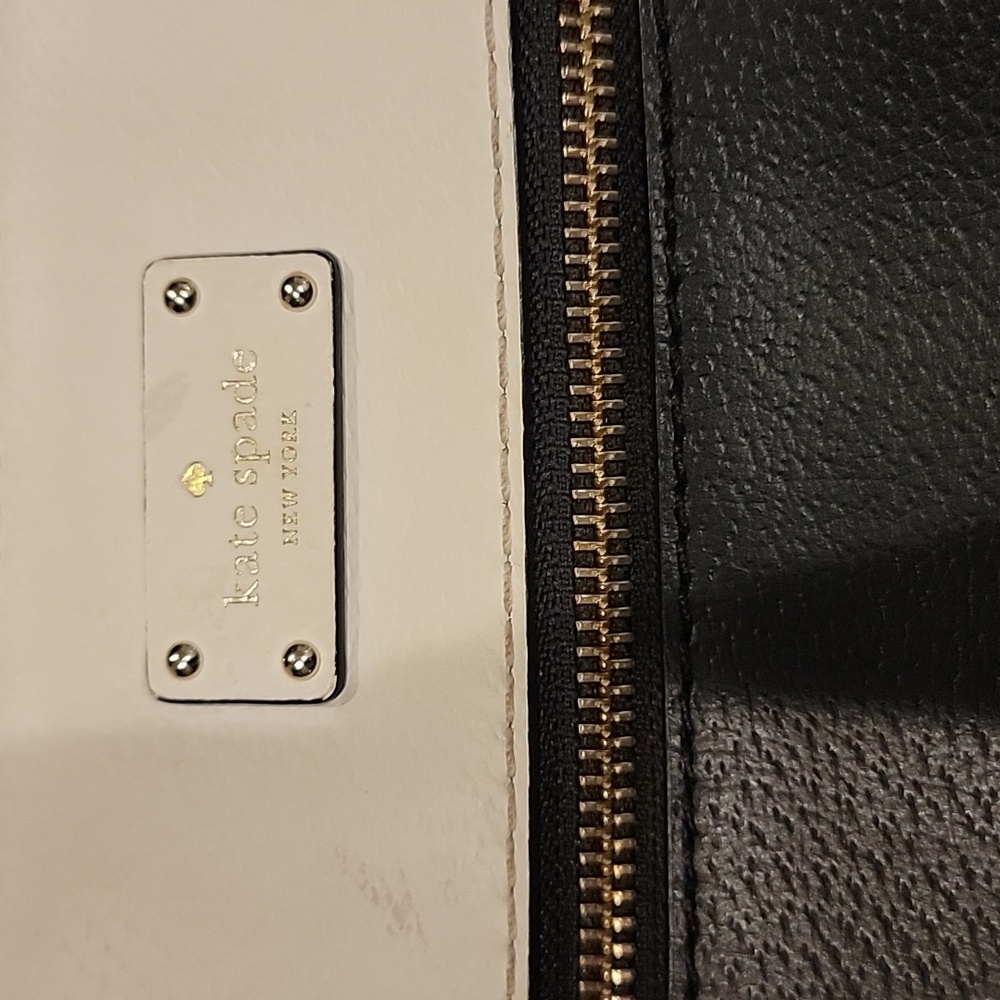 Kate Spade Grove Street Rima Crossbody Two-Tone Black and Cream Bag - Picture 2 of 15